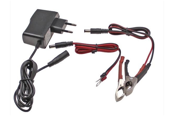 Batterieladegerät 12V / 0.5A