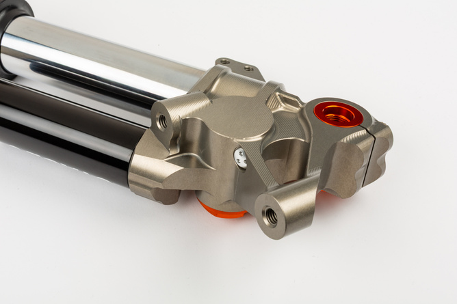 Fourche Stage6 R/T Upside Down 650mm - 45/48mm