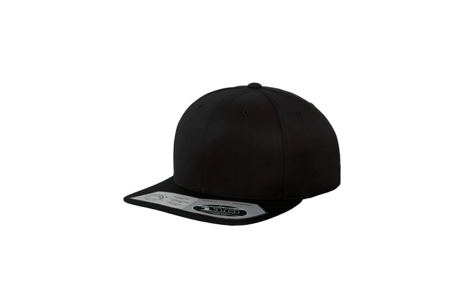 Snapback Cap Fitted 110 Flexfit black