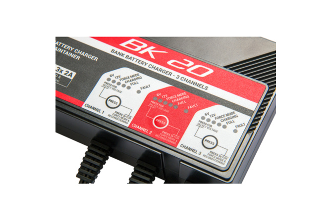 Chargeur de batterie 6/12V - 4 à 40A BS Battery BK20