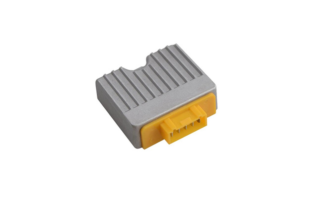 Voltage Regulator OEM quality Piaggio Vespa LX 50 4-stroke (639751)