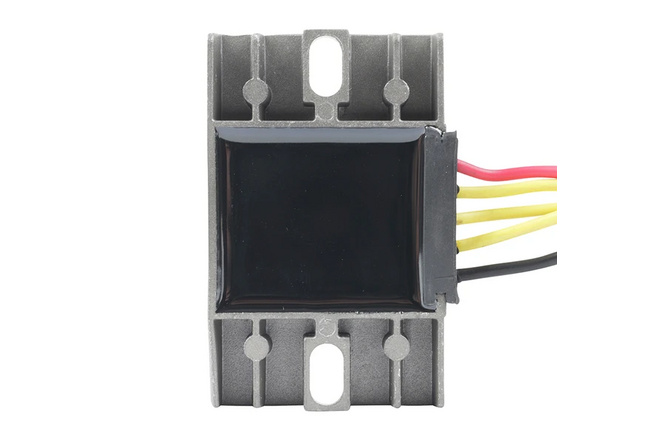Voltage Regulator 5 pins Peugeot Kisbee / Django / Streetzone